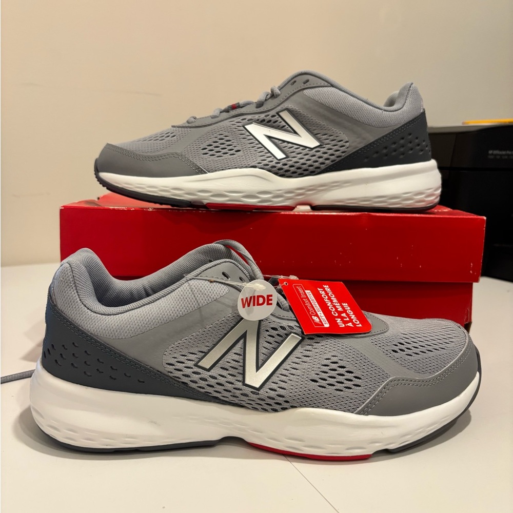 New Balance Gray/White/Red Athletic Shoes Size 10 Men